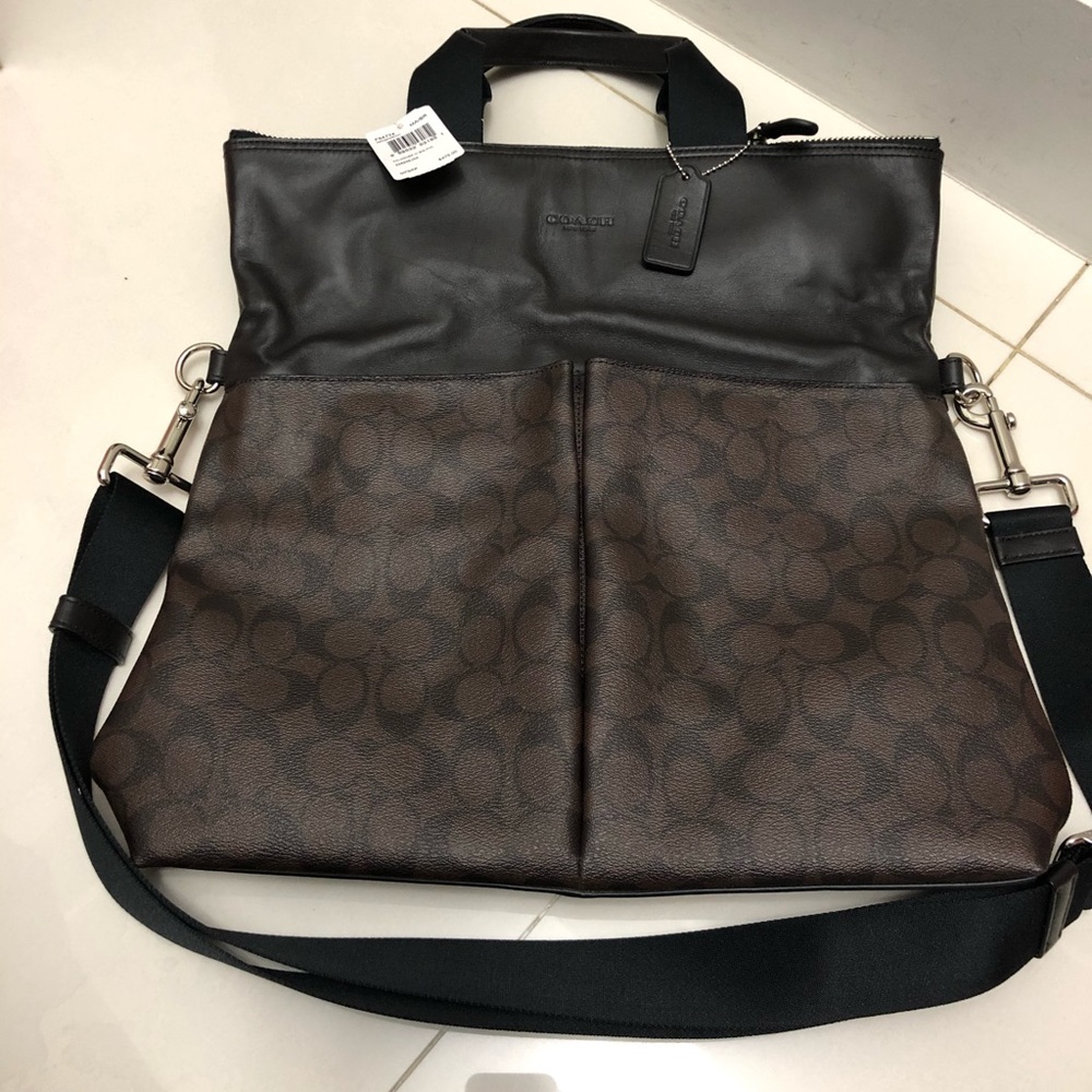 NWT Large Coach Leather Crossbody Bag